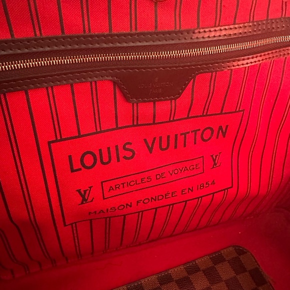 Louis Vuitton Neverfull GM tote - Picture 8 of 13